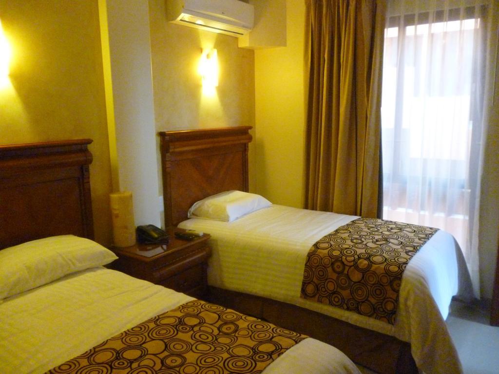 Quinta Roca Hotel Oaxaca Room photo